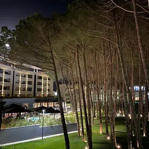 Eme - Kompleksi Lura 2 Gjiri I Lalzit Apartament Durrës