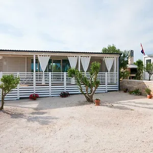Camp San Antonio Kemping Biograd Na Moru